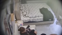 气质美女被男友狂操三场身体敏感捂嘴抓床单 截图14