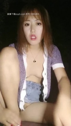 极度骚货〖户外骚鸡〗晚上逼痒难耐约粉丝户外野战 跪舔裹爽了翘臀无套后入怼操 口爆裹射 够骚够劲 高清源码录制 截图10