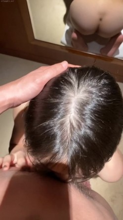 顶级老牌泡良大神「DR.CHEN」「GWQH」付费资源 专约女网黄包括阿朱，调教女大舔脚肛交毒龙喝尿三小时 截图12