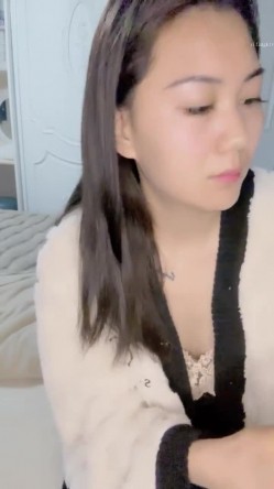新人！极品御姐【爱喝开水】长腿高跟~足交爆添~女上位啪啪 截图6