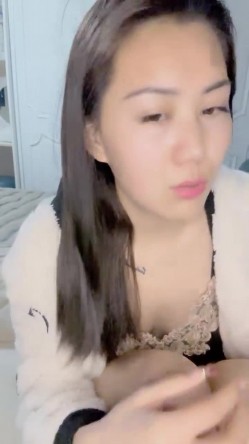 新人！极品御姐【爱喝开水】长腿高跟~足交爆添~女上位啪啪 截图8