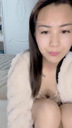 新人！极品御姐【爱喝开水】长腿高跟~足交爆添~女上位啪啪 截图15
