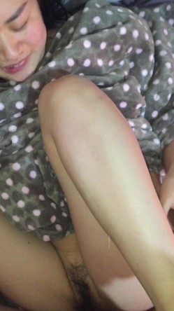 【精品】独家泄密流出系列19 河北人妻家中自拍 迷奸女同事 真实良家的私密性生活 生活照艳照对比 极品反差婊收藏版 截图15
