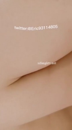 【绿帽淫妻 ️绝版】顶级绿帽奴『北京小夫妻』伺候老婆做爱 看老婆被各单男上 绿帽视角“不用心疼 使劲操”绝版首发 截图10
