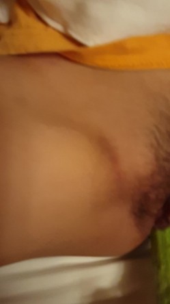 小情侣自拍流出 高颜值魔鬼身材妹子调教 清纯的外表掩饰不了内心的淫荡 截图8