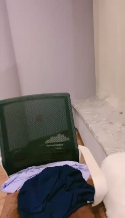小甜饱饱 超美仙气校花，【闻闻酱】，纯欲系天使脸孔，反差淫荡母狗，跪地吃鸡，无套，小逼逼糟了老罪，要被操肿了 截图14