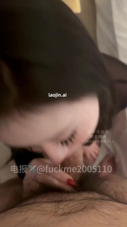 广佛深第一楼凤反差婊，【晴宝】，最新土豪包养流出视频，海景房轰趴后入，真正的尤物，邻居门前激情露出 截图1