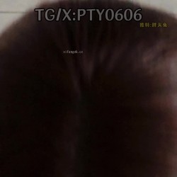 超强健身腱子肉带腹肌女神胖头鱼」健身爱好者反差母狗旅行和群友约多体位抽插，骚得受不了 截图15