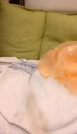 颜值不错新人爆乳妹子自慰秀 性感肉色丝袜撕裆道具抽插呻吟娇喘 截图16