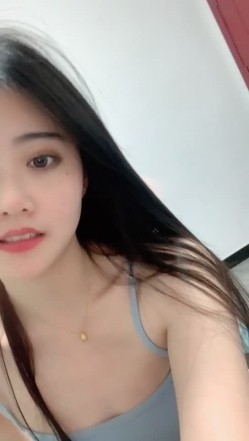 倾国倾城校花级！【李嘉欣】这么漂亮都下海了，爽翻，土豪的钱不好忽悠了，全裸，真美 截图4
