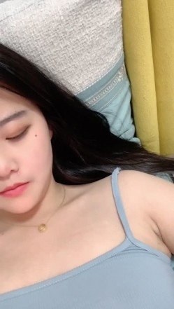 倾国倾城校花级！【李嘉欣】这么漂亮都下海了，爽翻，土豪的钱不好忽悠了，全裸，真美 截图8