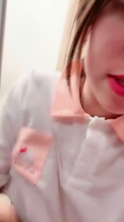 超漂亮！校花级女神~【为笨蛋争口气】扣穴自慰！爽出白浆 截图12