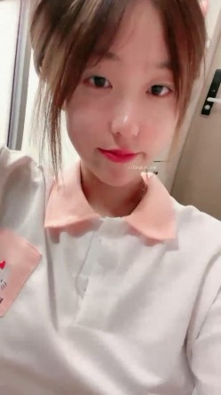 超漂亮！校花级女神~【为笨蛋争口气】扣穴自慰！爽出白浆 截图14