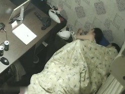 黑客破解家庭网络摄像头偷拍 正在上网老公突然性起把明星颜值媳妇叫过来干一炮发泄 截图12