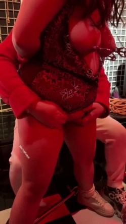 推特调教大神『Master』最新重度调教私拍 性虐+内射+多交+饲养众女奴 截图4
