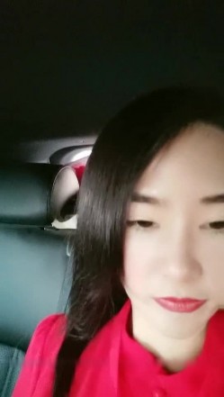 骚气少妇户外野地跳蛋塞逼震动自慰 回到车上掰开近距离特写毛毛挺浓密 截图16