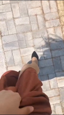 高贵气质非凡！推特风韵犹存极品露脸反差骚阿姨自摸私拍高跟丝袜这脸蛋配这鲍鱼让人受不了 截图12
