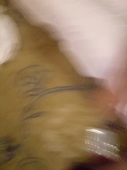 36E的空姐喷的到处都是 这瓶春药的威力实在是太大了~十分钟就失去理智内射三次都虚脱了还喊着要干 截图14