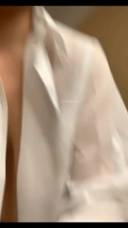 抖音骚少妇【吃一口美女】木瓜奶，一对一视频定制，淫语诱惑 截图10