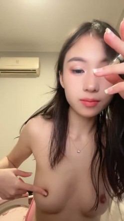 【极品御姐】【刀刃呀】合集二，奔放骚御姐每天赤裸大秀，舞蹈专业毕业，身材满分，抖音舞曲信手拈来 截图16