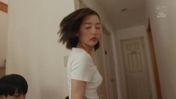NIMA-026 実写版！母さんじゃなきゃダメなんだっ！！1＆2 シリーズ累計22万DL超え！衝撃の「母子相姦」決定版！ 美咲かんな 截图7