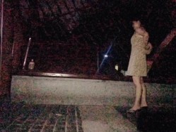 吃了春药的媳妇：啊啊老公停不下来了老公，受不了啦，快来艹我老公， 老公：不要停，艹死她 截图1