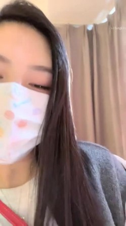 核弹！新女神下海~20小时~【马日安娜】这个真的很漂亮（下部）！来大姨妈还大秀，经血直流，略重口~！ 截图12