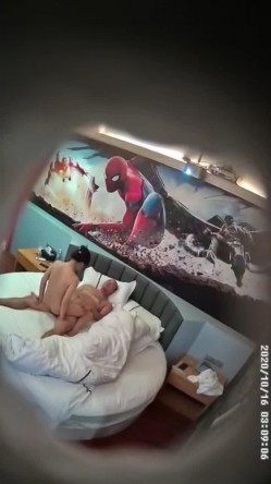 精品资源，全网最全的蜘蛛侠大圆床房偷拍，中青年夫妻情侣居多，也有年轻的学生情侣 截图2