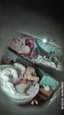 精品资源，全网最全的蜘蛛侠大圆床房偷拍，中青年夫妻情侣居多，也有年轻的学生情侣 截图15