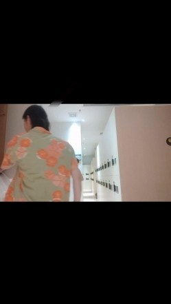 三只眼团队【原创精品偷拍】《温泉会所更衣室》完结编 截图3