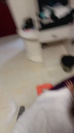 新人 超级漂亮 校花带闺蜜4P【狂奔小白】个个都是美女身材超好超完美 帝王享受 极度淫乱 包射 截图1