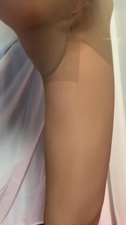 高颜极品一字马170艺校舞蹈系女神【汁汁】私拍+定制完整集，道具紫薇柔韧身体解锁各种姿势美乳粉穴会唿吸 截图14