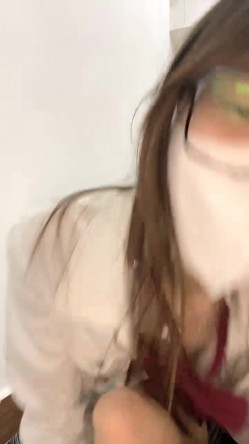 【少女和猫】学妹还贷偷偷播~!美乳长腿~自慰~流白浆 ~ 学妹很少上线，偷偷播都时间短，视频多 截图16