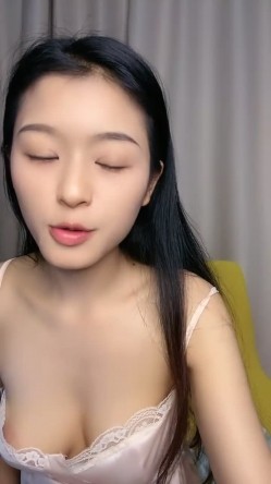 【柠美】明星脸学妹~做你的骚母狗~道具自慰~高潮喷水 截图10
