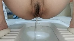 表妹说手机运行慢让我帮清理一下,发现好多私密视频不知道是发给哪个男生了 截图13
