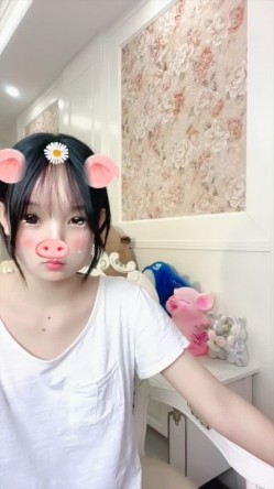 校花女神【鬼鬼啊】 纤细小蛮腰全裸跳舞道具自慰疯狂抽插冒白浆空前尺度全裸跳舞疯狂抽插冒白浆 截图8