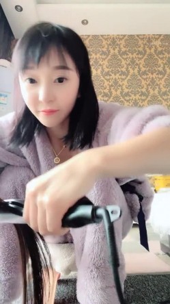 重庆市，九龙坡区，老师，晒过《教师资格证》【确实有点骚】疫情在家，阳台啪啪，做家务吃饭，淫乱一整天！ 截图2
