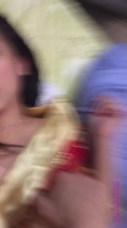 《台湾情侣泄密》台中美女从模特到房仲 ️出卖身体的那些日子 截图16