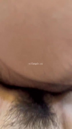 快手主播婷婷老师定制视频 口交、3P、放尿、道具一应俱全！ 截图11