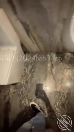 海角富姐少妇杀手野兽绅士陪离异少妇逛街，低胸裙高跟鞋，欲望上头拉到KTV就是爆操 截图14