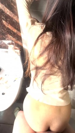 红丝情趣装，极品颜值女友与男友性爱原档，小少妇羞涩的偷情 截图14