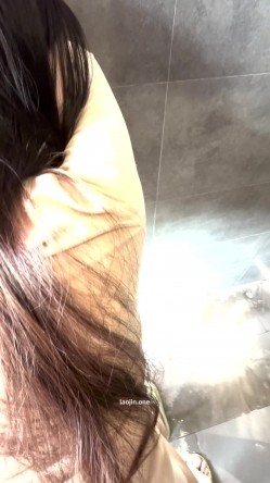 红丝情趣装，极品颜值女友与男友性爱原档，小少妇羞涩的偷情 截图16