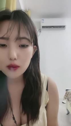 高颜值小姐姐与闺蜜大尺度淫乐 截图4