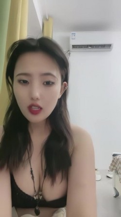 高颜值小姐姐与闺蜜大尺度淫乐 截图7