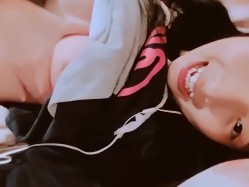 《台湾情侣泄密》湖中之光高二女生廖彦宁性爱私拍泄密流出 截图11