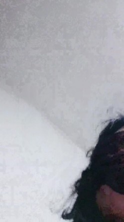 02年的小妹妹露脸跟她的小男友激情啪啪，口交大鸡巴让小哥无套抽插爆草，干玩了还用道具抽插骚穴，表情诱人 截图8