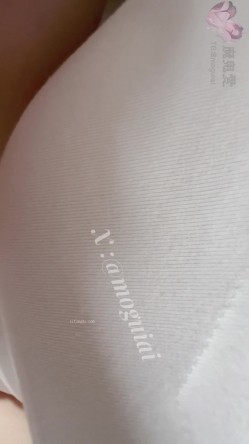 推特05年巨乳芭比【魔鬼爱】付费VIP福利，水蛇腰蜜桃臀，写满淫字，边肏边调，母狗属性拉满 截图11