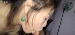 小伙约炮隔壁家的熟女阿姨 一边打电话给她老公 一边操着她 截图5