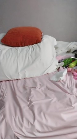 【花儿让你采】风韵人妻淫荡少妇超骚艳母各种道具狂插自慰 截图8