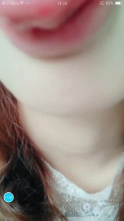 户外骚货主播BB里塞着跳蛋 和炮友在小山头 拆迁的房间里面口交 后入啪啪秀 截图3